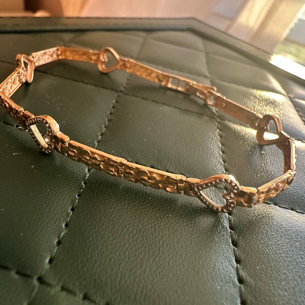 10k Diamond bracelet